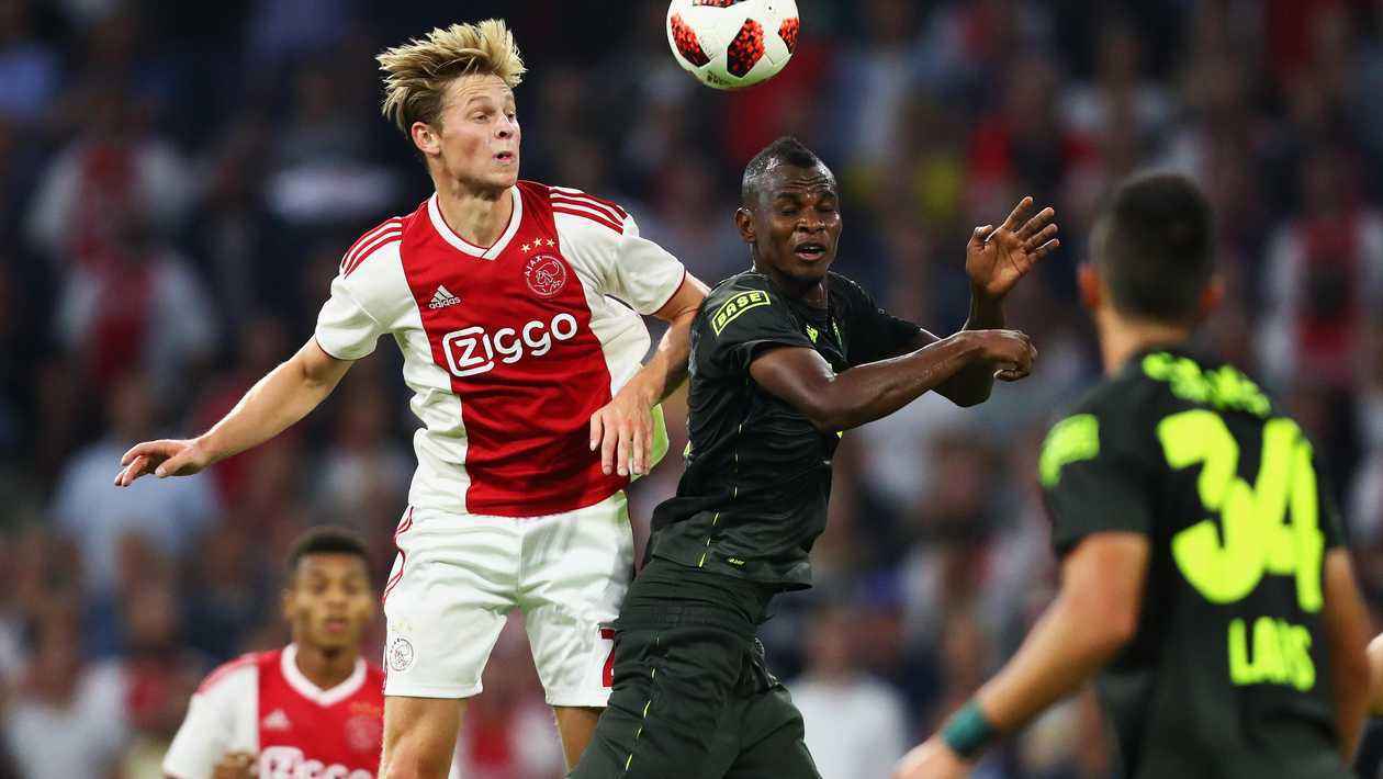 荷兰碾压巴黎，哈弗茨扛起全队