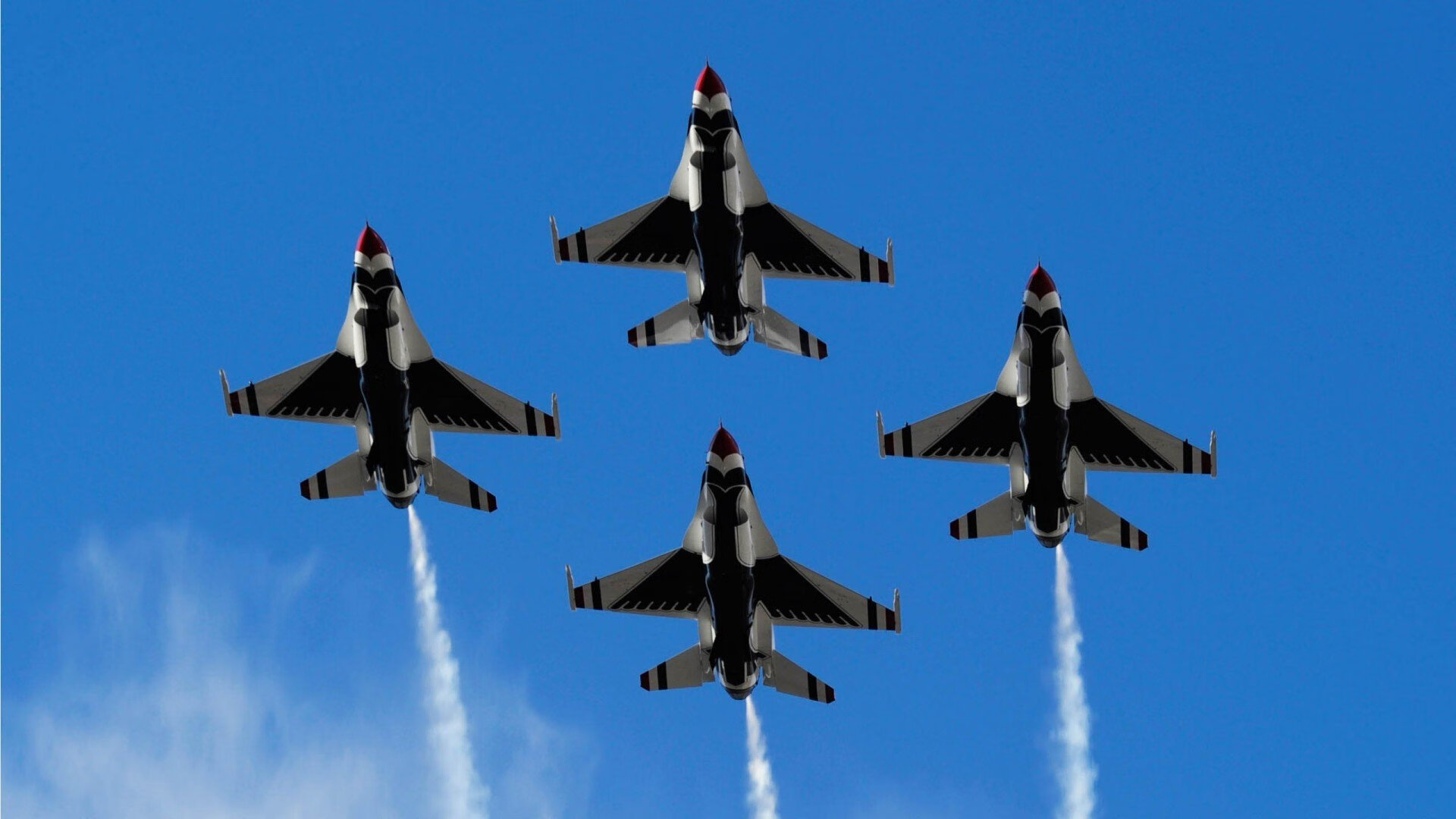 数据风暴席卷赛场,保罗全面爆炸表现引领北京队硬撼北美猛龙