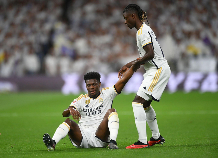 F1街道赛之夜，楚阿梅尼关键节点连续得分