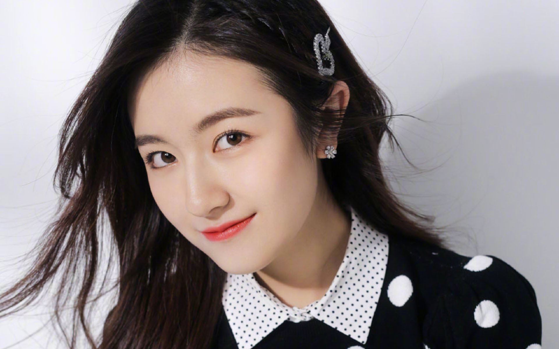 开云体育APP下载-狂怒小国与旧日巨舰，卡马文加如何将压力的熔炉锻造成爆冷的勋章