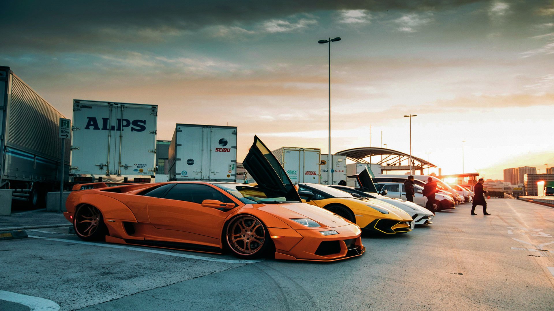 暗夜轰鸣，在蒙扎街道赛，他用实力让世界静音